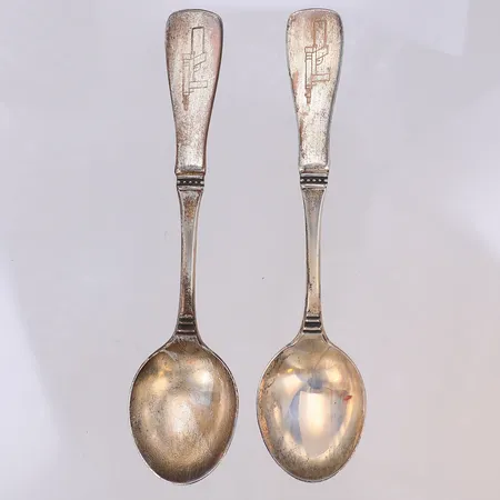 2 Kaffeskedar, modell Uppsala, 12cm, Markström år 1968, gravyr, 830/1000 silver Vikt: 29,7 g