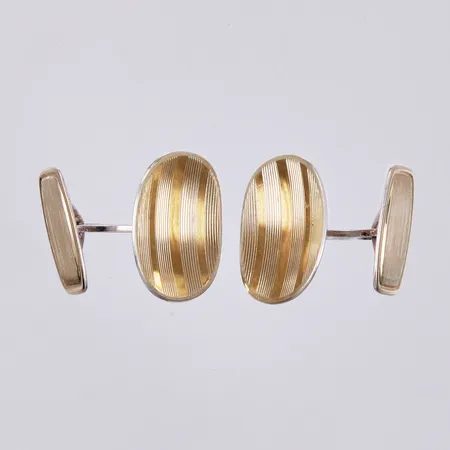 Ett par manschettknappar, längd: ca 2,8cm, bredd: ca 1-19mm, förgyllt silver, 835/1000 Vikt: 7,1 g