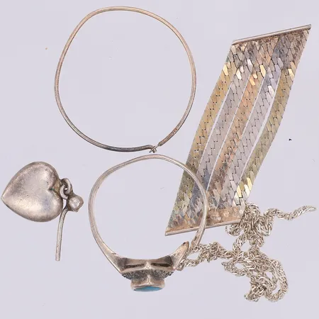 Diverse defekt silver Vikt: 5,8 g