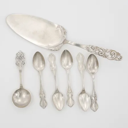 Tårtspade, sex skedar, buckligt, repigt, 830/1000 silver Vikt: 142,1 g