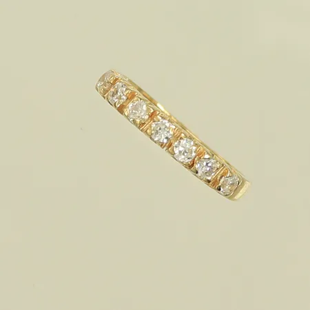 Ring med vita stenar, stl 17¼, 14K. Bruttovikt 2,6g 