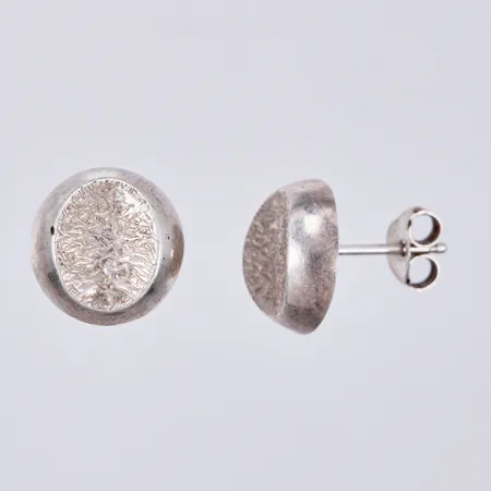 Ett par örhängen, Ø ca 1cm, 830/1000 silver Vikt: 1 g