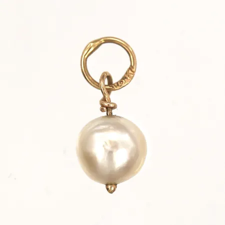 Hänge med odlad pärla ca Ø6mm, längd 14mm inklusive ögla, 18K  Vikt: 0,5 g
