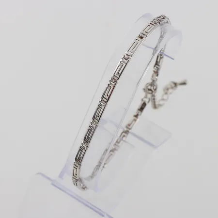Armband, längd 22,5 + metallförlängning ca 6cm, bredd 3,4mm, silver Vikt: 6,2 g