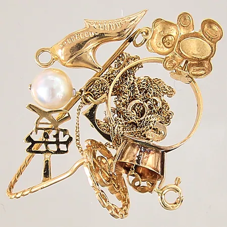 Diverse guld, saknar ögla, udda, saknar sten, pärla, defekt, 18K Vikt: 9,8 g