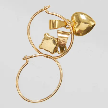 Diverse guld, skeva läkringar, vit sten, 18K Vikt: 0,9 g