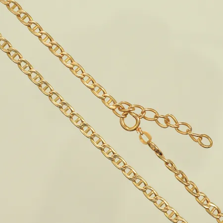 Halskedja, längd 59cm, bredd 4mm, buckla på lås, defekt lås, 18K, 9,7g Vikt: 9,7 g