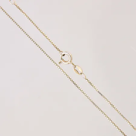 Kedja Venezia, ställbar längd 36/39, bredd 0,8mm, bucklig, förgyllning med slitage, silver 925/1000 Vikt: 1,7 g