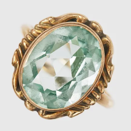 Ring med grön sten, stl 17¼, bredd 2-18mm, 14K Vikt: 5,2 g