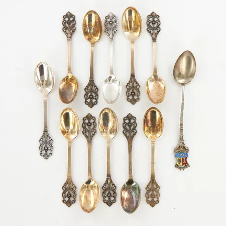 12 st kaffeskedar, silver 830/1000 Vikt: 102,1 g