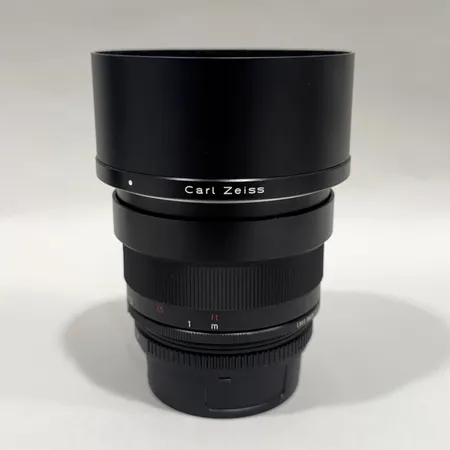 Objektiv Carl Zeiss Planar för Nikon 1:1,4/85 ZF.2, serie-nr: 15894133, motljusskydd, UV-filter B+W 72 010 UV- Hese 1xE, mjukt fodral Skickas med postpaket.