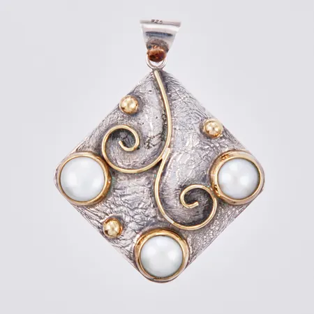 Hänge med odlade pärlor, längd: ca 5,4cm, bredd: ca 40mm, 925/1000, silver Vikt: 14,2 g