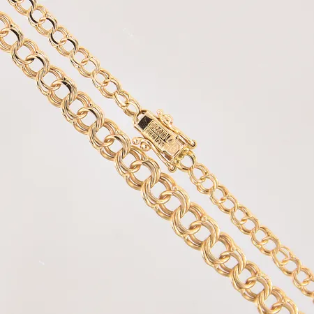 Collier doserad Bismarck, längd 46,5cm, bredd 3-6mm, vriden ögla vid lås, 18K Vikt: 10,2 g