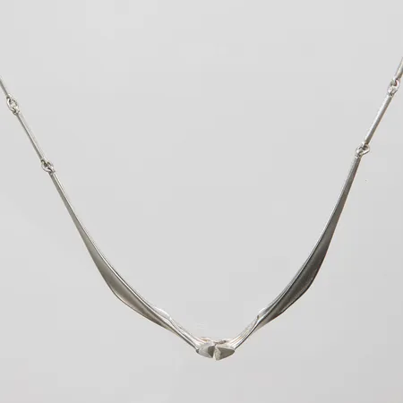 Collier, Lapponia, Bellatrix, design Zoltan Popovits, halvstelt, längd: ca.42cm, 2,5-7mm, silver, 925/1000 Vikt: 14 g