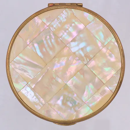 Puderdosa, pärlemolock & spegel Ø 72mm, KIGU, metall, 1900-talets mitt, fint skick