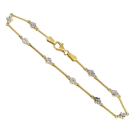 Armband, 18K guld, Guldfynd (GHA), dekor i vitguld, längd 18,5 cm, bredd 1-4 mm Vikt: 5,4 g