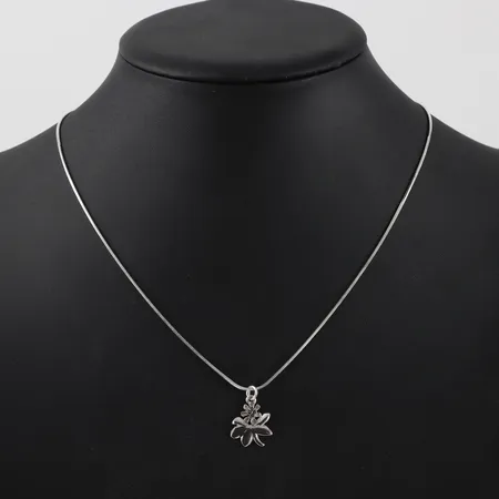 Kedja 45cm med hänge Lenab, silver Vikt: 4,5 g