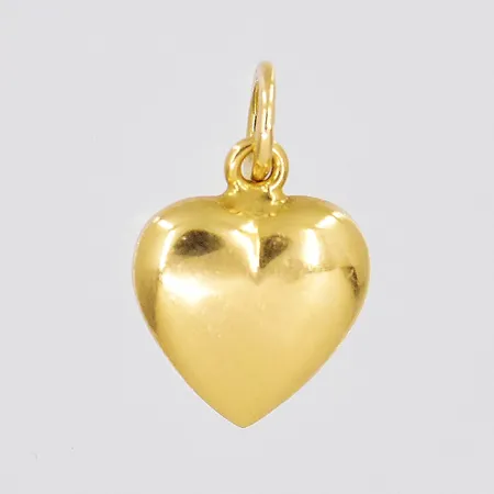 Hänge hjärta, 8,4x11,4mm inklusive ögla, 18K Vikt: 0,5 g