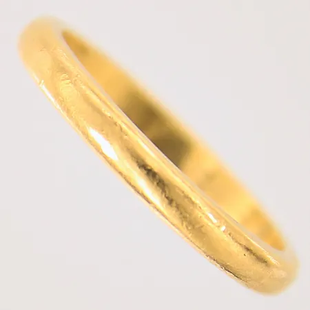 Ring, stl 16½, bredd 2,5mm, gravyr, 23K Vikt: 4 g