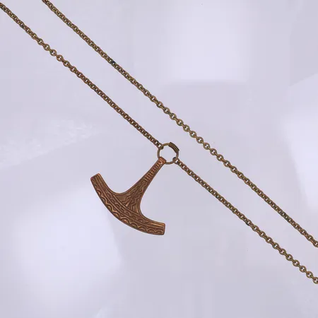 Collier, Kalevala, ca 80cm, hänge, 5,5cm, brons