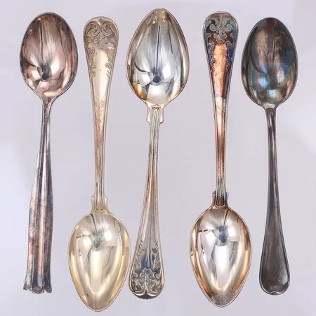 5 Kaffeskedar, olika modeller, 12cm, 830/1000 silver Vikt: 90,6 g