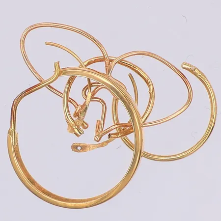 Diverse defekt guld, 18K Vikt: 0,8 g