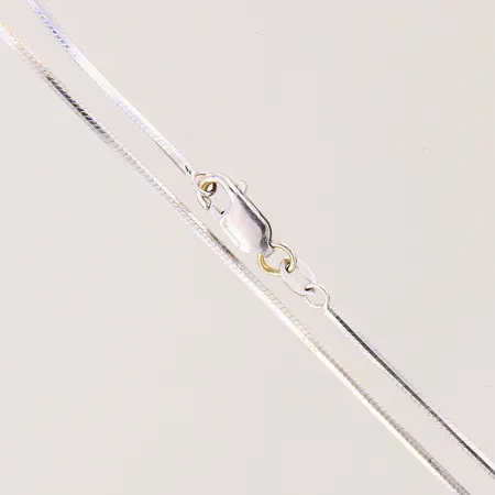 Kedja, längd 40,5cm, bredd 1,1mm, vitguld, 18K Vikt: 6,8 g