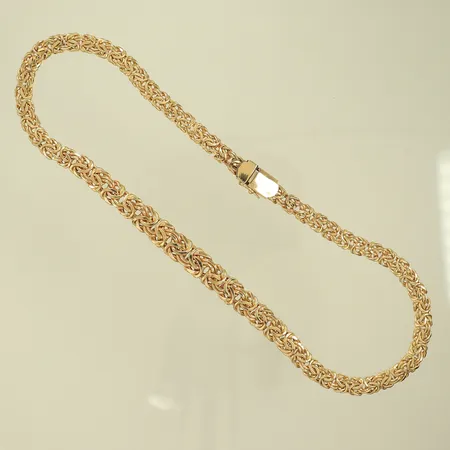 Halskedja doserad, längd 45,5cm, bredd 6-10mm, påtagligt slitage, 14K, 20,9g Vikt: 20,9 g