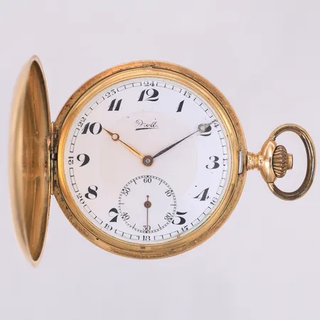 Fickur, savonett, Drott, monogram KP, innerboett i metall, 14K, bruttovikt, 75,7g.