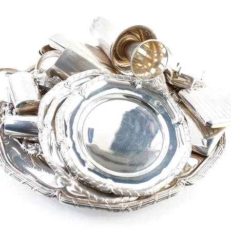 Diverse silver Vikt: 3838,7 g