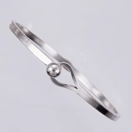 Stel armring, öppningsbart, inner Ø ca 5,7cm, bredd: ca 310mm, Weissenberg Konsthantverk H-J år 1970, 830/1000, silver Vikt: 11,5 g