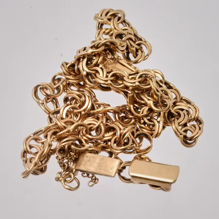 Diverse defekt guld, 18K, vikt 13,55g.