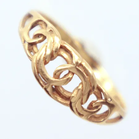 Ring Bismarck, Ø20, bredd 7,7mm, 18K Vikt: 2,7 g