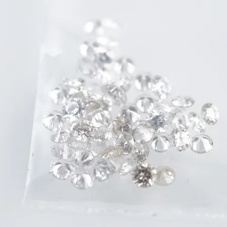 Lösa Diamanter. 0,03ct/st, W-Cr/VS-Si, totalt: 1,56ct