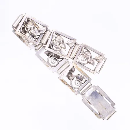 Armband med genombruten dekor, 17cm, bredd 18mm, silver 925/1000  Vikt: 27,7 g