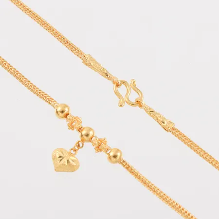 Collier, längd ca 43 cm, bredd 1.8-15 mm, 23k thai. Vikt: 7,6 g