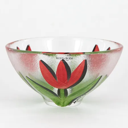 Skål Tulip, Ulrica Hydman-Vallien, Ø14cm, höjd: 8cm, signerad, etikettmärkt, kartong, Skickas med paket.
