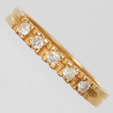 Ring, briljantslipade diamanter 0,15ctv enligt gravyr, stl 17, bredd 2,5mm, Schalins Ringar AB, 18K Vikt: 2,4 g