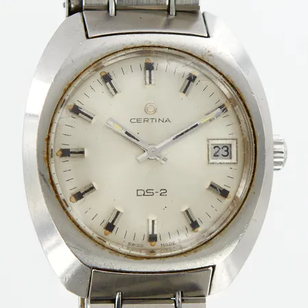 Herrur Certina DS-2, 38mm, manuell, datumfönster, plastglas, länkens innermått 18cm ,bredd: 17mm, trögt viklås, servicebehov, trög krona