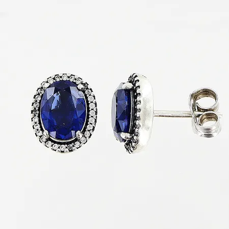 Ett par örhängen Pandora, blå och vita stenar, 8,5x10,5mm, silver 925/1000. Vikt: 2,9 g