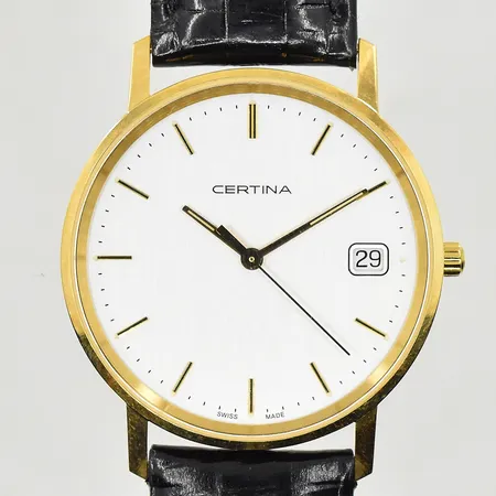 Herrur Certina, boett Ø34 mm, quartz, datum, EOL 158,9289.68, läderband, graverad bakboett, behov av batteribyte, bruttovikt 30,8g, 18K.