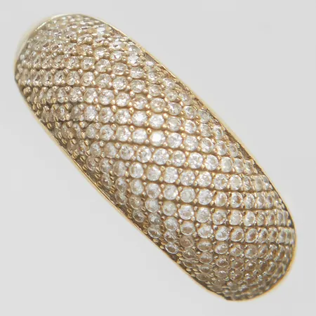 Ring, vita stenar, stl 17¾, bredd 1,7-8mm, polska stämplar, 14K Vikt: 2,8 g