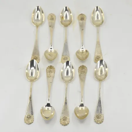 10 teskedar, längd 10 cm, MGAB, tillverkade ca 1930-1940-tal, silver. Vikt: 79,5 g