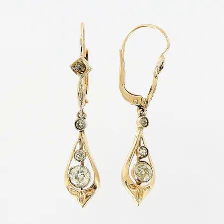 Ett par örhängen, vita stenar, 33mm, 14K Vikt: 1,3 g