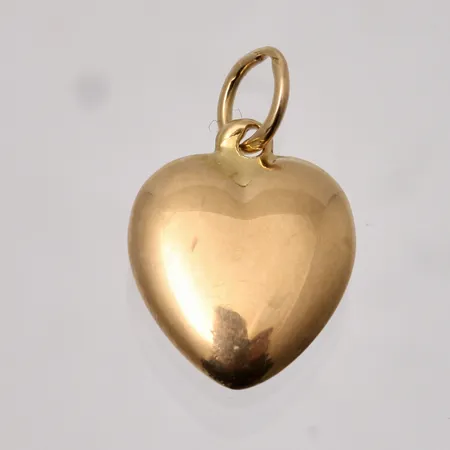 Hänge i 18K guld, Hjärta, mått 10,3x16mm, vikt 0,69g.