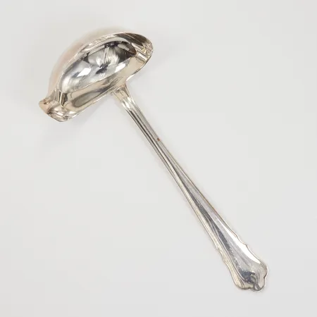 Såsslev, modell Chippendale, längd 162mm, repig, GAB Silver 830/1000 Vikt: 48 g