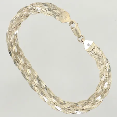 Armband flätat ca 18cm, bredd 8mm, 925/1000 silver Vikt: 4,8 g