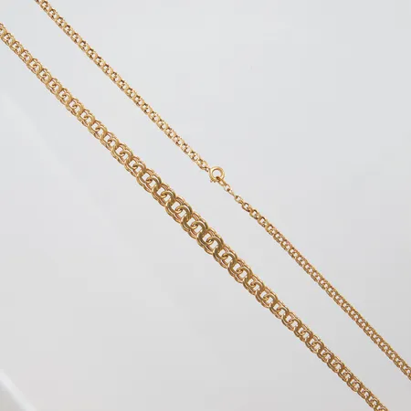 Collier doserad Bismarck, längd ca 44cm, bredd 3-7,5mm, 18K Vikt: 15 g