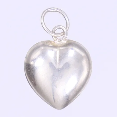Hänge, hjärta, 23x15mm, ostämplat silver  Vikt: 1,2 g