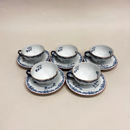 Fem kaffekoppar med fat, Ostindia, Rörstrand, porslin, kopp Ø8,5cm samt fat Ø13cm, stämplad Rörstrand Sweden, Skickas med postpaket.